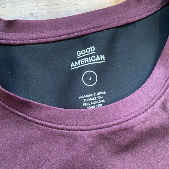 HOST PICK ✨ Good American Electric Feel Crop Top - Picture 4 of 7